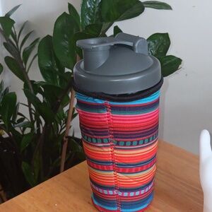 Insulated Tumblers Holder Sleeve One New One EUC  Choice